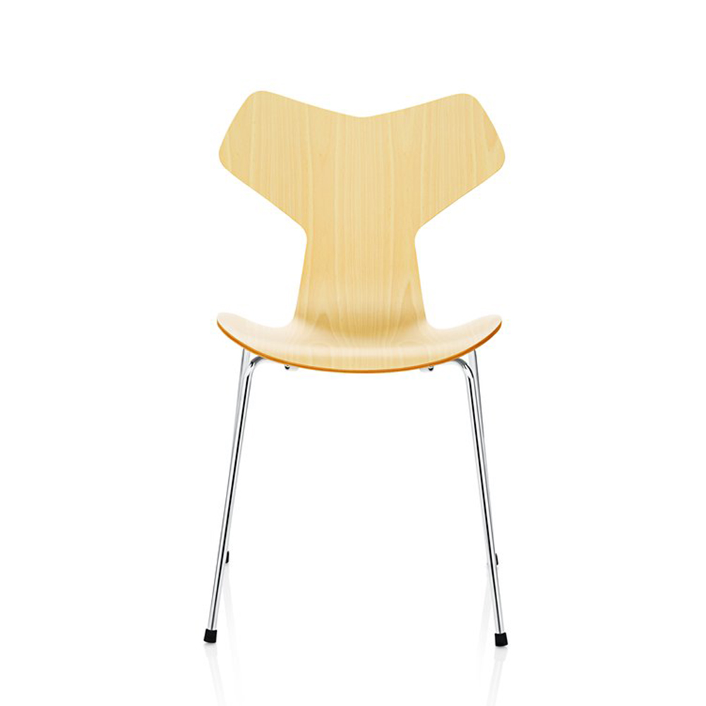 Grand Prix 3130 Chair designed by Arne Jacobsen for Fritz Hansen