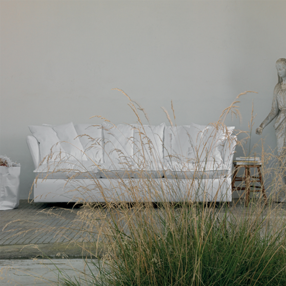 Pillow sofa collection designed by Vico Magistretti for De Padova.