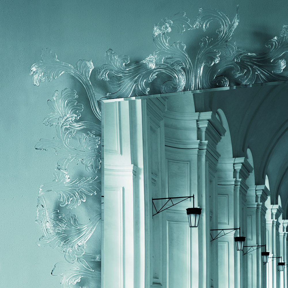 Sturm und Drang mirror designed by Piero Lissoni for Glas Italia