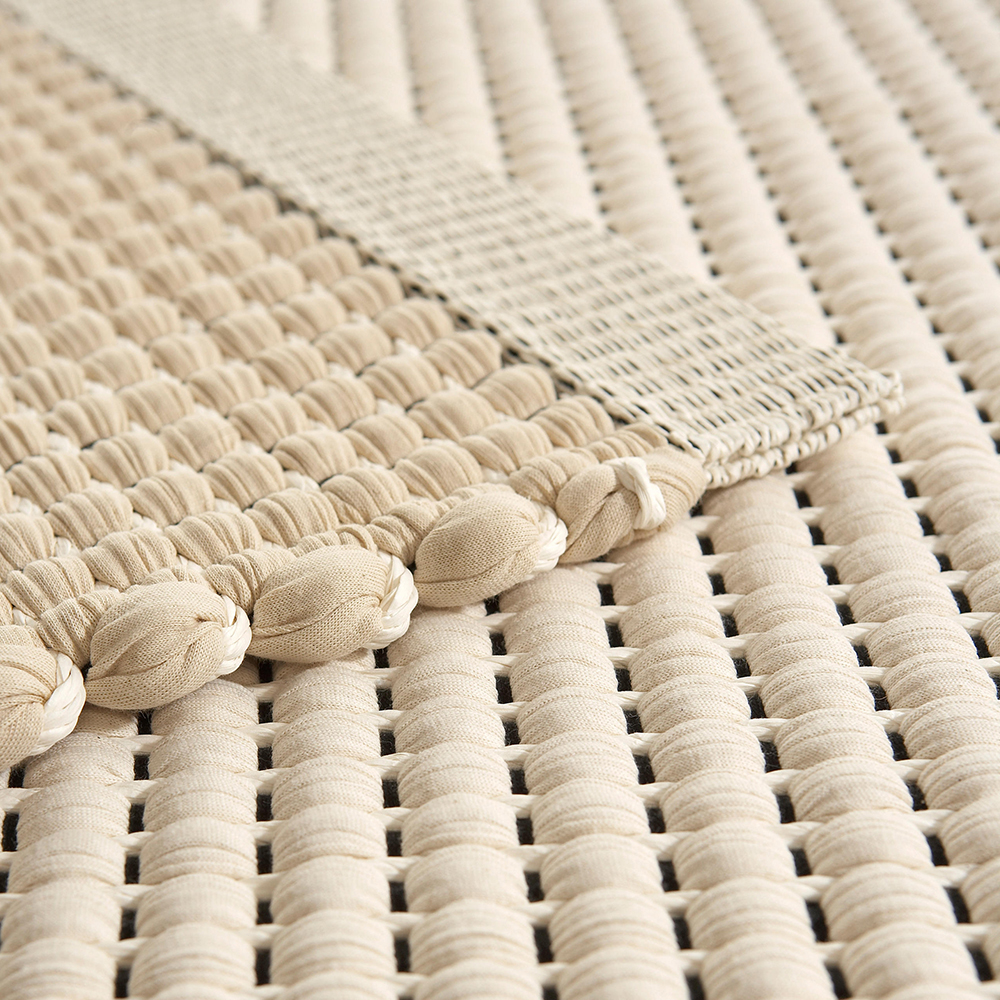 duetto hanna korvela woodnotes modern contemporary designer hand woven cotton paper yarn rug carpet