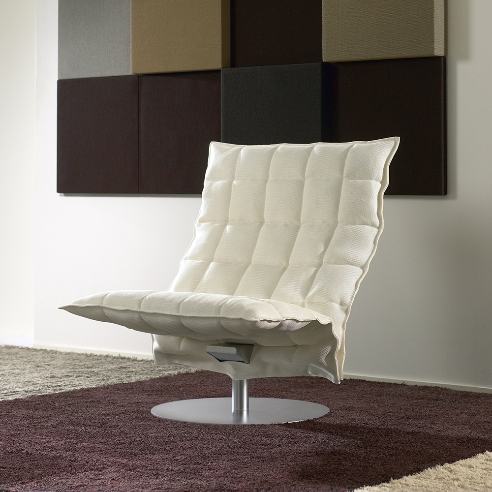 k Chair designed by Harri Koskinen for Woodnotes