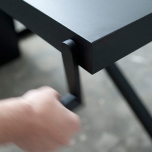 X Table, kibisi X table, height adjustable desk, ergonomic desk, desks for back health, manual height adjustable desk, raise and lower desk, productpartner, danish design, modern desks, modern office furniture,