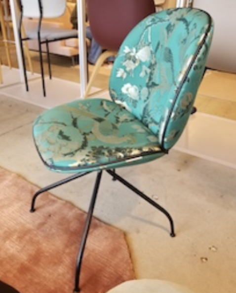 10290-BEETLE DINING CHAIR
